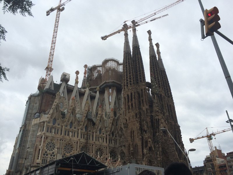 gaudi_castle_0001.JPG