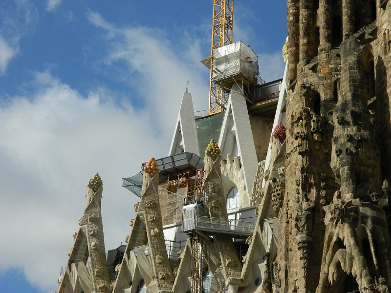 gaudi_castle_0043.JPG
