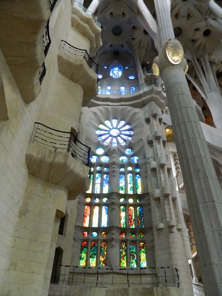 gaudi_castle_0107.JPG