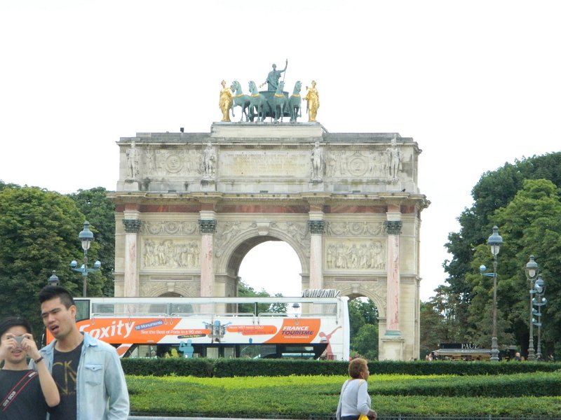 paris_0101.JPG